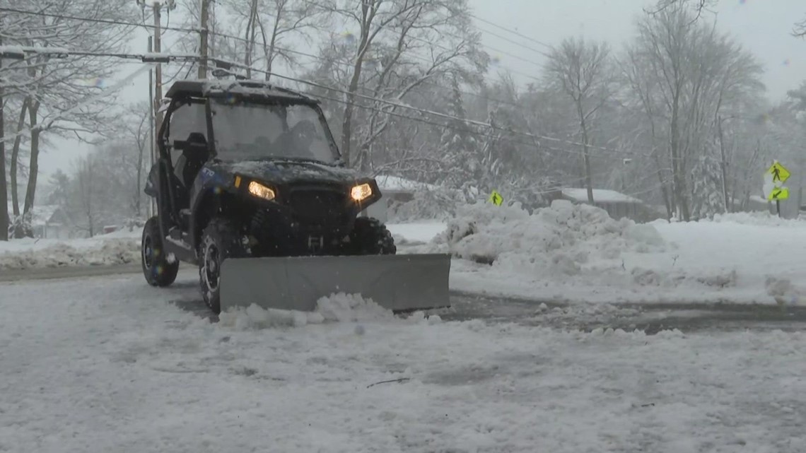 STORM CENTER: April looks like winter in midcoast Maine as nor'easter ...