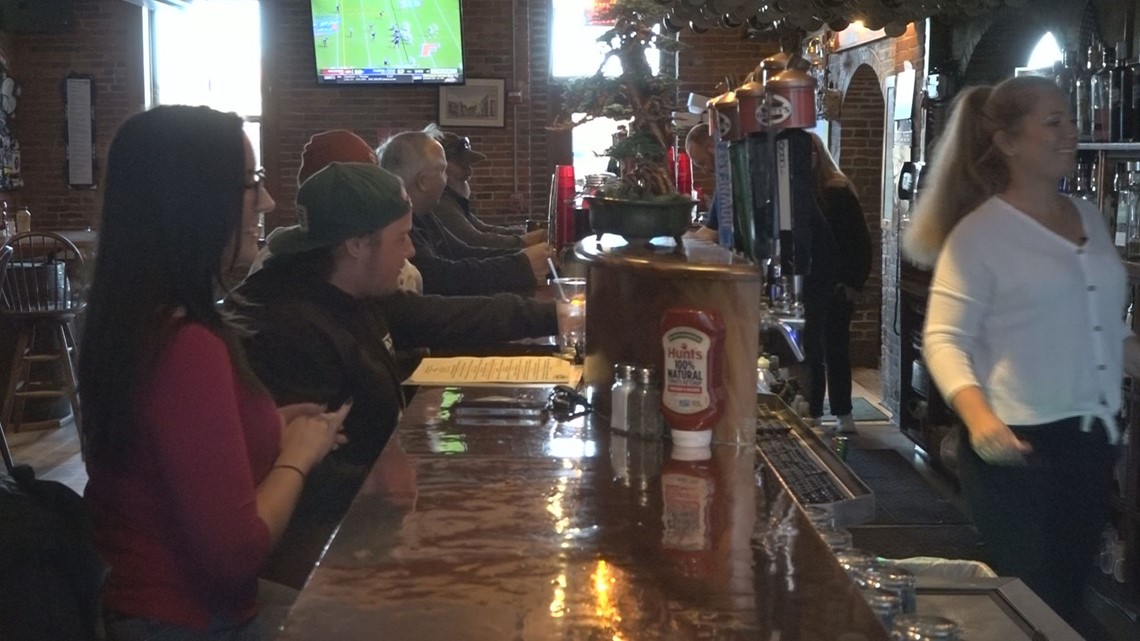 LewistonAuburn restaurants, bars describe mood after tragedy