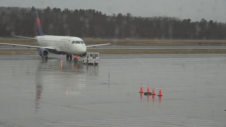Portland International Jetport's primary runway opens ahead of schedule