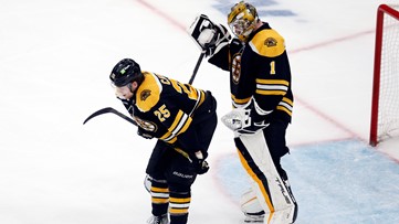 Pastrnak gets 49th goal, Bruins top Montreal, 5th win in row