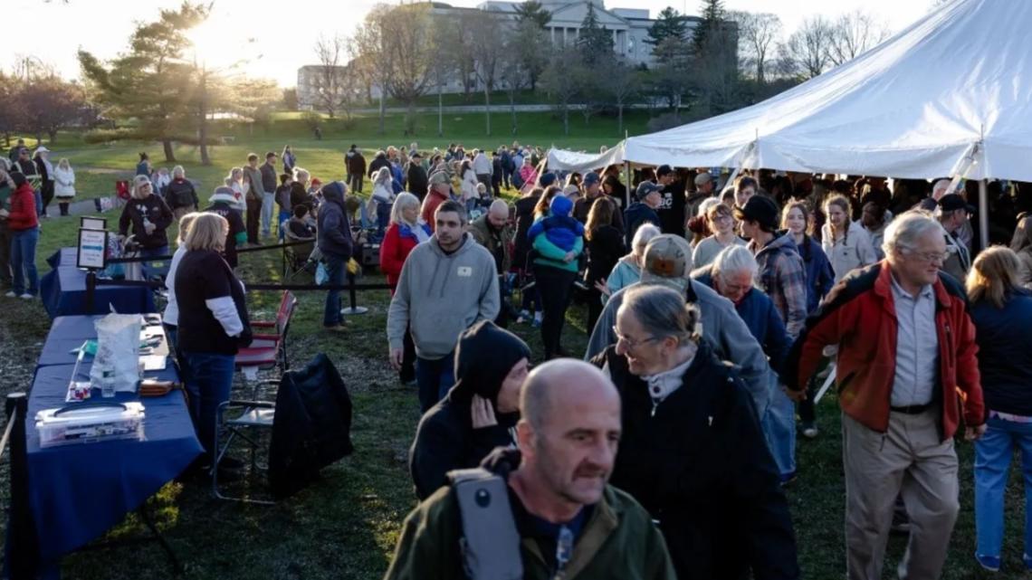 Pastors and political leaders are ‘praying for Maine'