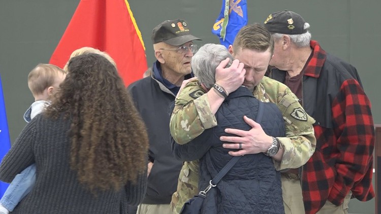 Deployment send-off ceremony held for Maine Army National Guard