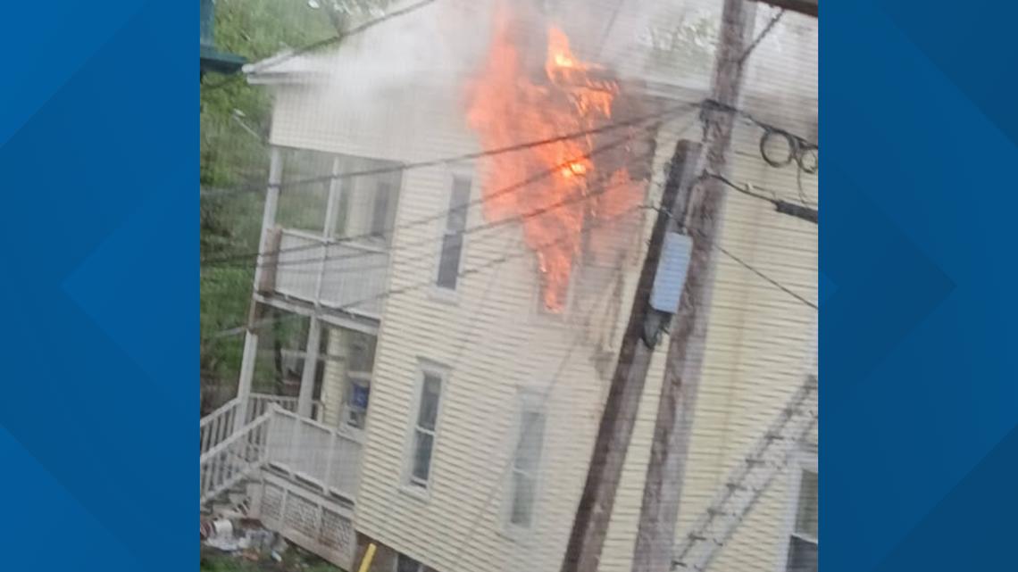 Firefighters fight 'heavy fire' on second story of Lewiston apartment building