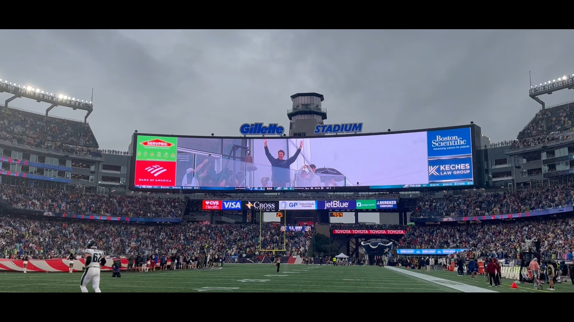 Tom Brady rings Gillette Stadium lighthouse bell ahead of Patriots-Eagles Week 1 game. The New England Patriots honored Brady during halftime of the game.