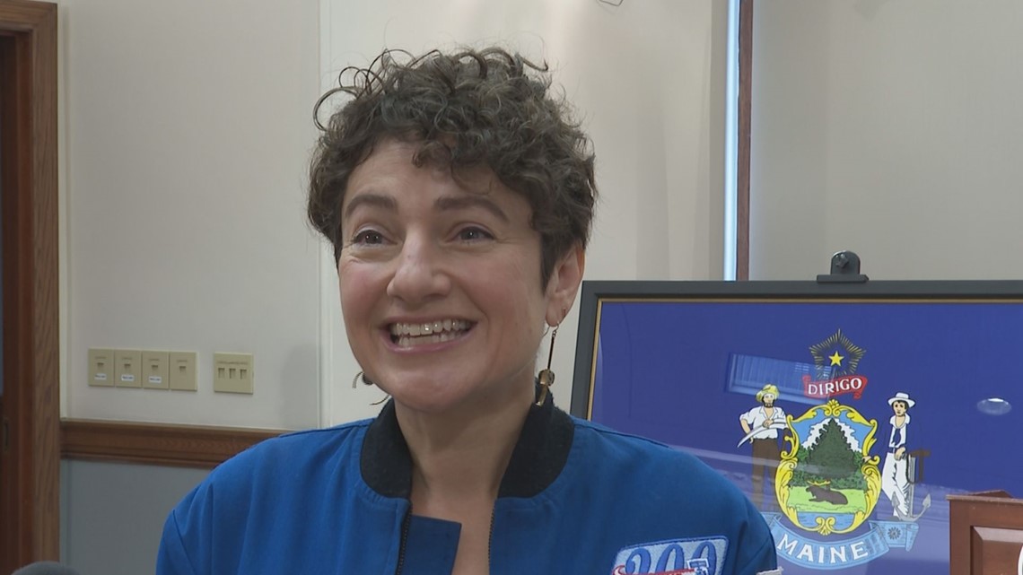 ME NASA alums donate flag flown at space station - Vimarsana News