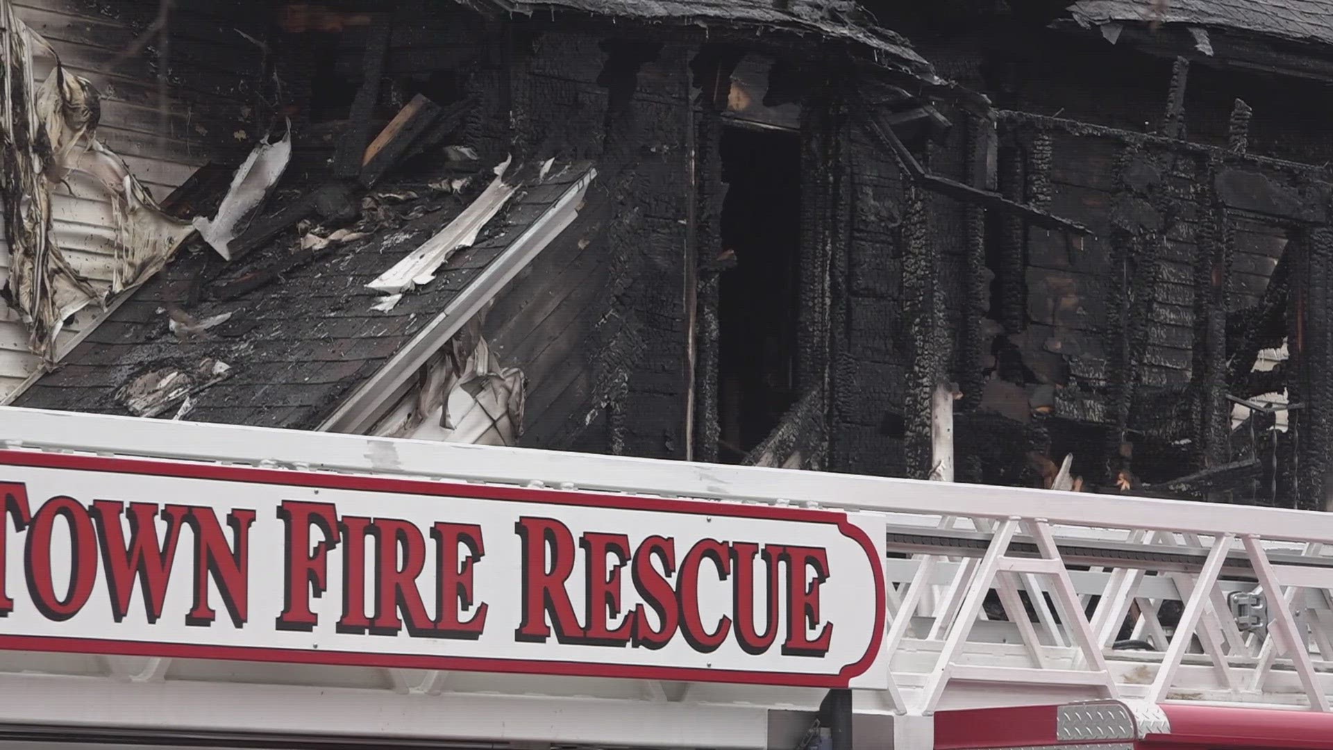 Crews responded to a fire at an apartment building on Stillwater Avenue Sunday morning.