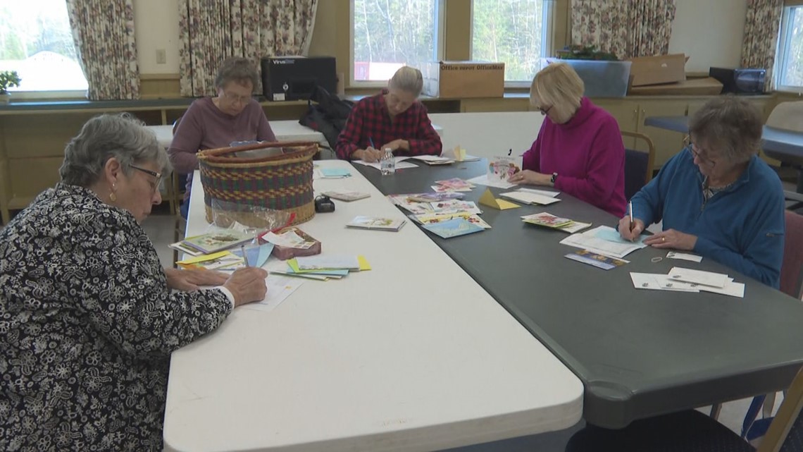 Sullivan Circle of Friends sends birthday cards to all in town - Vimarsana News