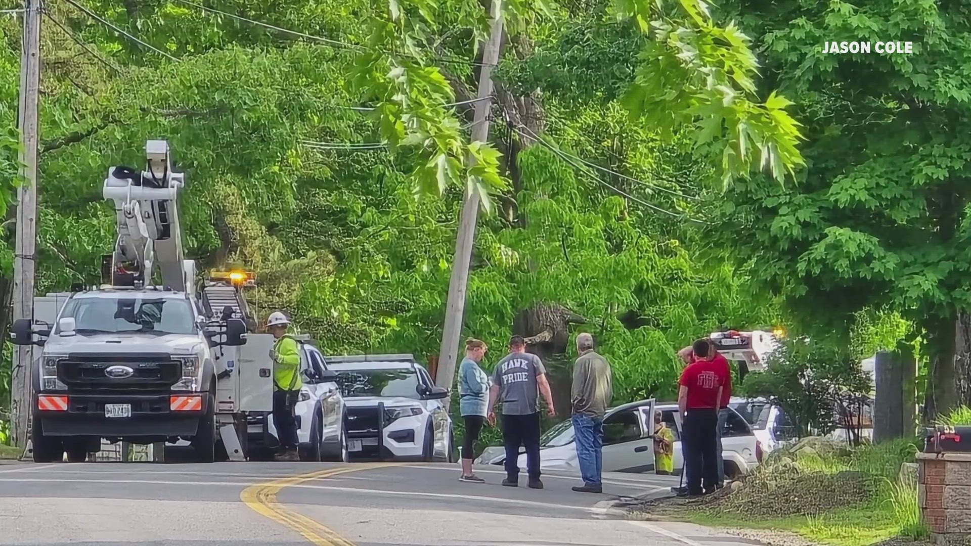 As of 5:50 p.m., Central Maine Power reported approximately 1,400 customers without power in the area. Power has since been restored, CMP's website says.