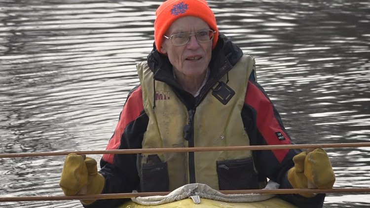 78-year-old Mainer continues 30-year kayaking streak