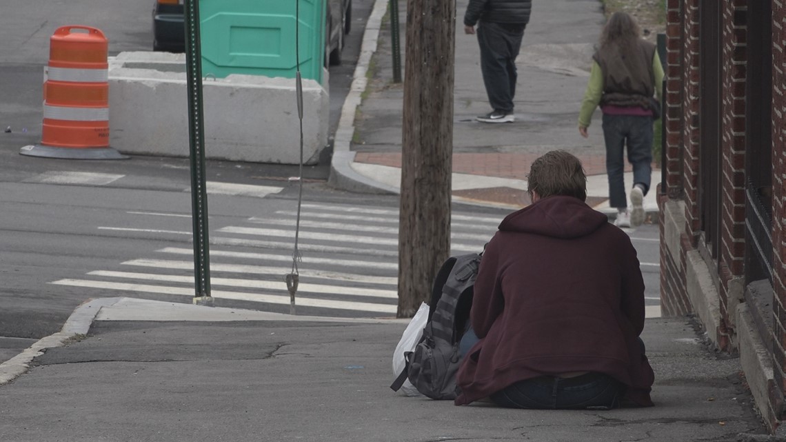 Portland residents collecting signatures for petition to limit size of ...