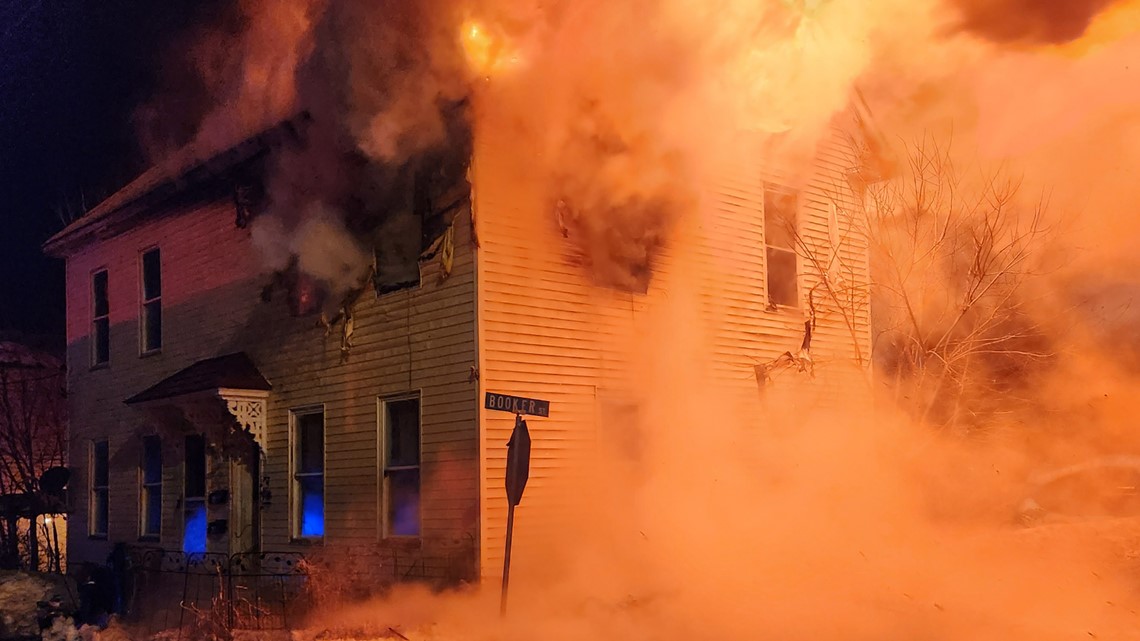 Lisbon Falls duplex fire displaces two families, kills five pets - Vimarsana News
