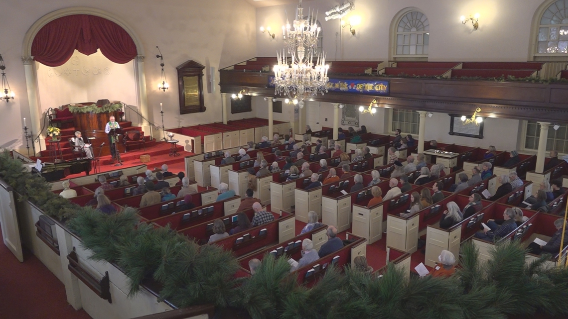 Despite trends, Portland's Unitarian Universalist churches are growing