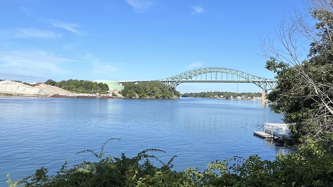 Piscataqua River Bridge closed due to authorities' investigation into deaths