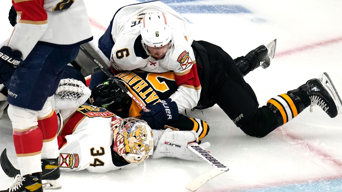 Panthers beat Bruins 6-3 in Game 2 to tie first-round series