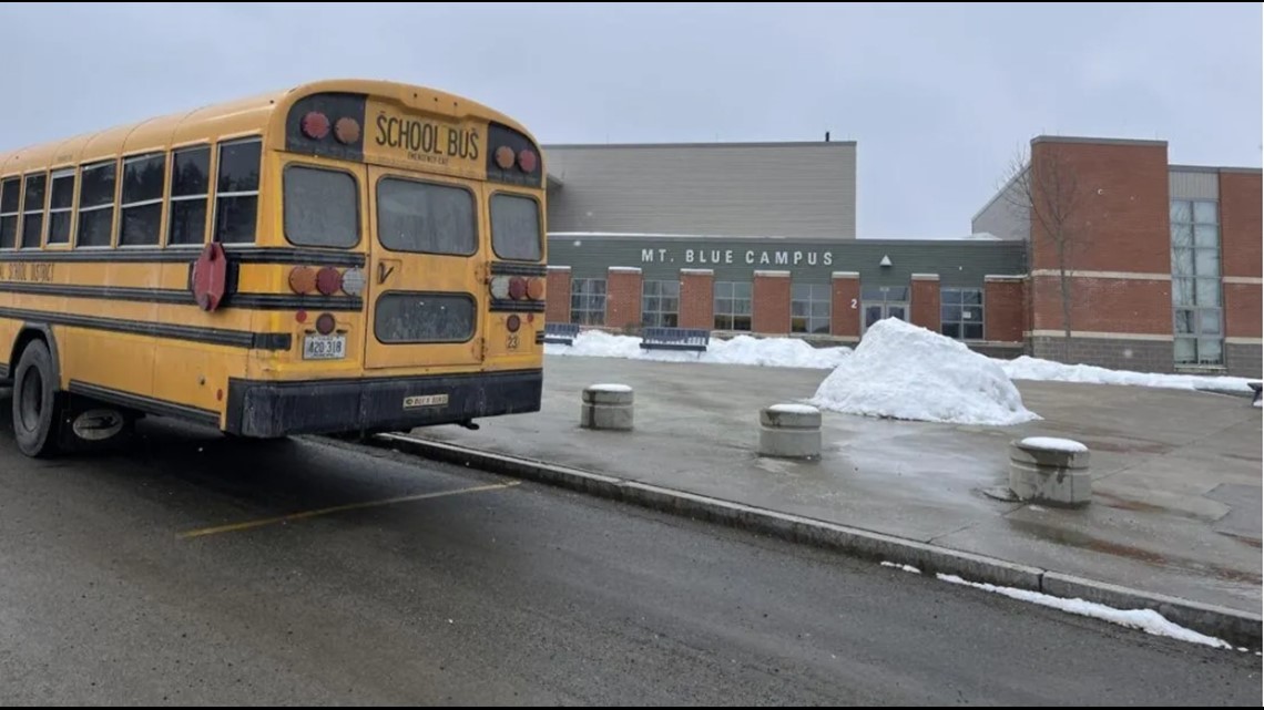 Maine school district sees absenteeism drop, but not enough - Vimarsana News