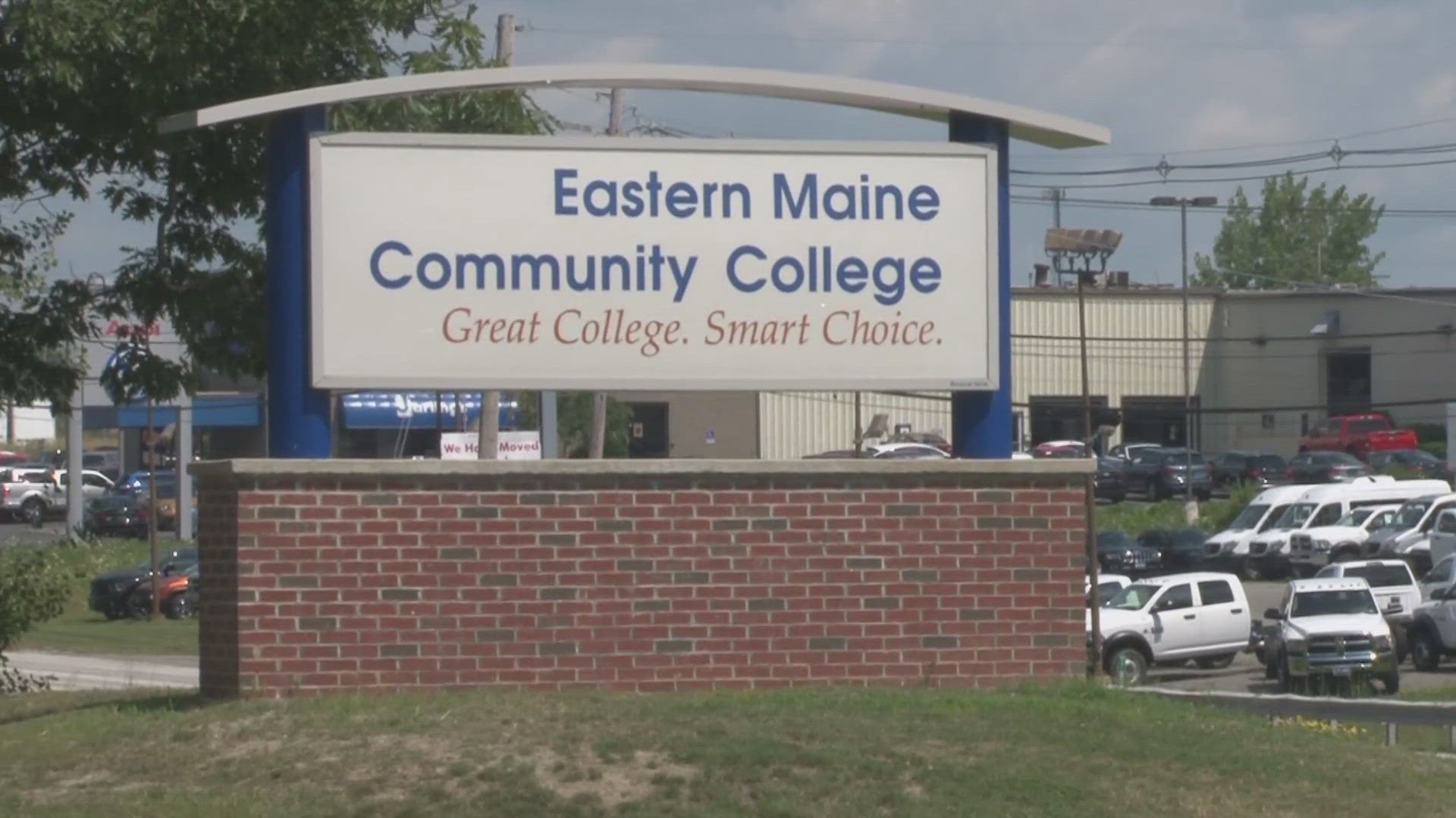 In their letter, the lawmakers say Dr. Carol Lewandowski allegedly made inappropriate comments to one of her conservative students.