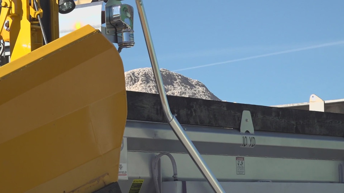 Maine's snowplows gear up for winter snow clearing