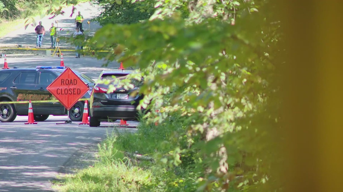 Pilots who died in Litchfield plane crash have been identified