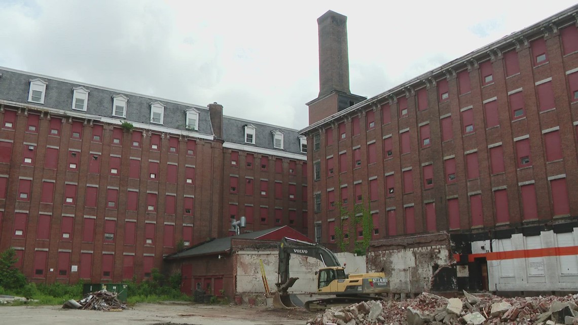 Construction begins on apartment complex that will bring more than 70