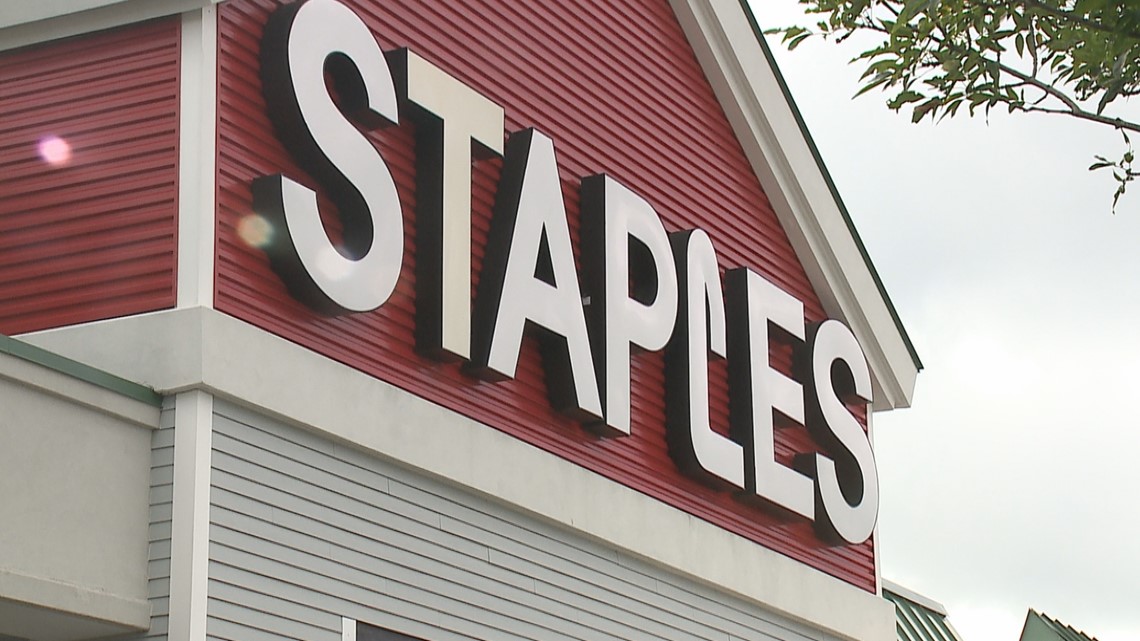 Brunswick Staples workers trying to unionize