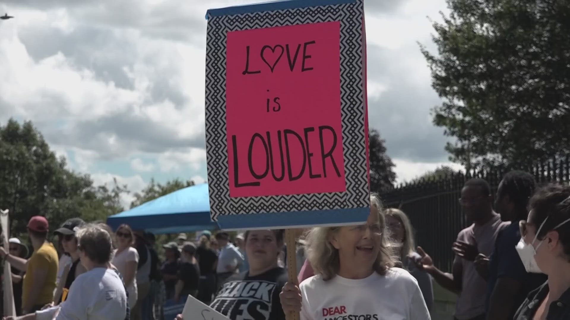 A counter-protest was held against local neo-Nazi group NSC-131 in Augusta on Saturday, sparking meaningful conversations among community members.
