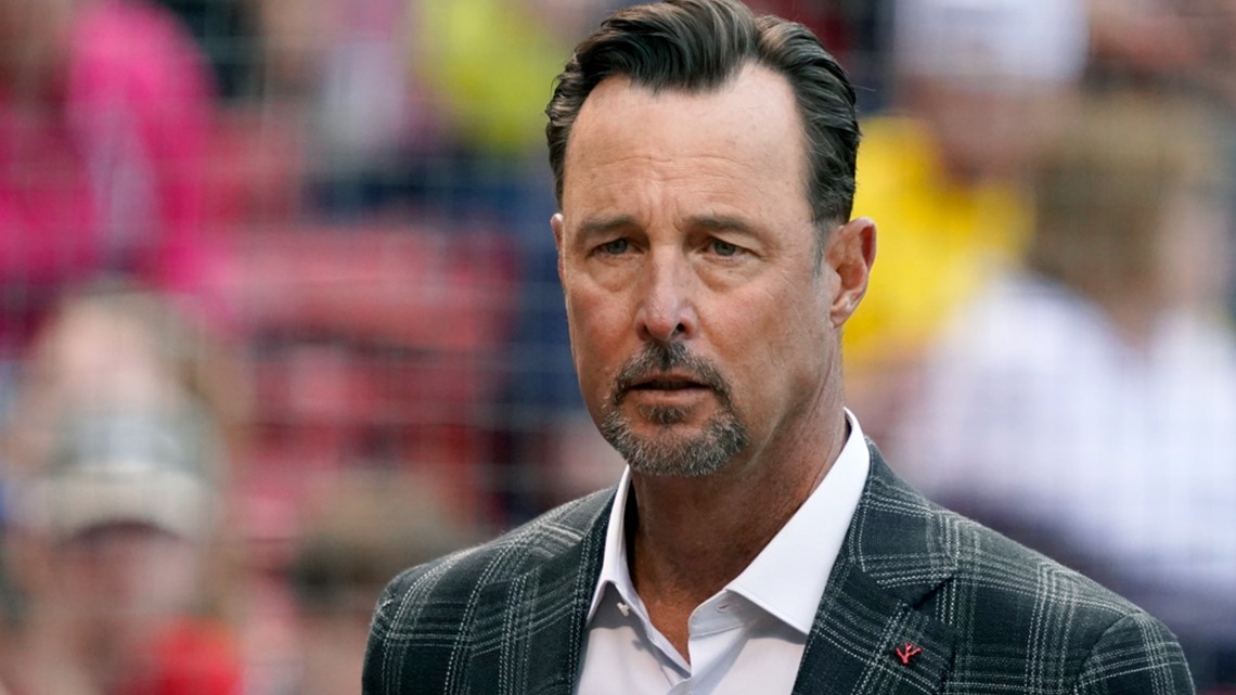 Watch: George Kirby throws knuckleball as tribute to Tim Wakefield