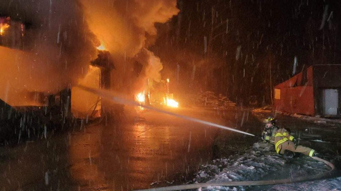 Crews respond to York commercial garage fire | newscentermaine.com