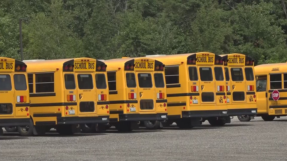 Lewiston elementary schools change hours due to driver shortage