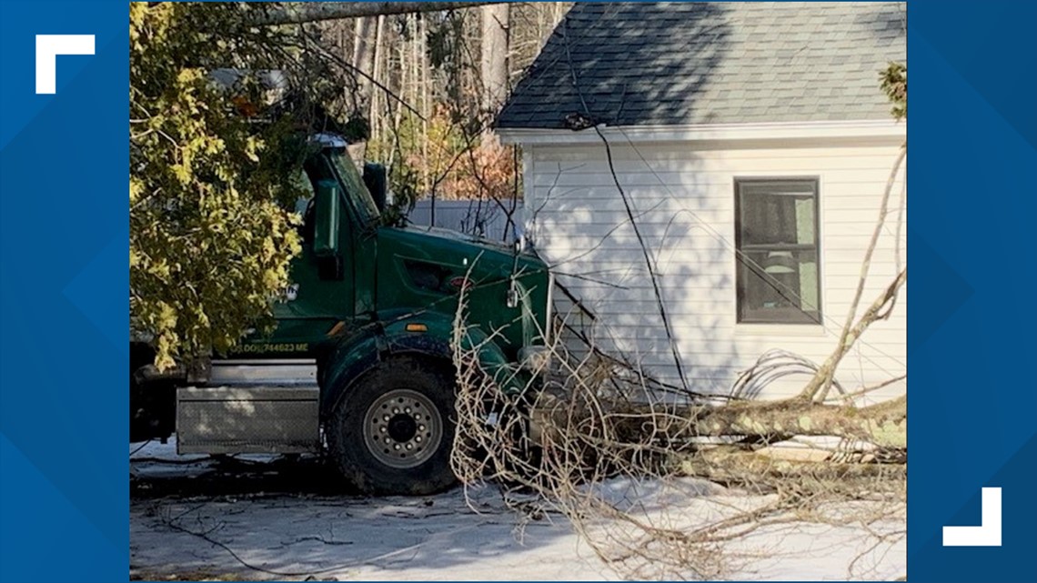 Dump truck crashes into house in Scarborough | newscentermaine.com