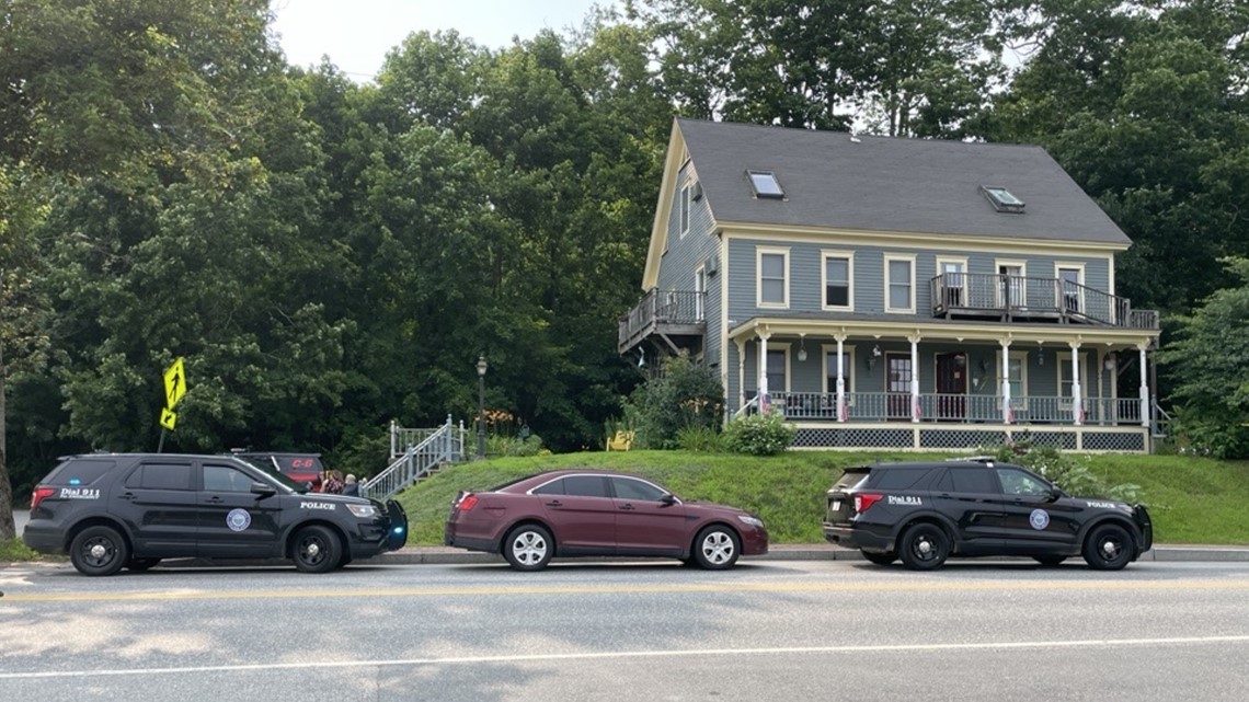 Police investigate Hallowell armed standoff