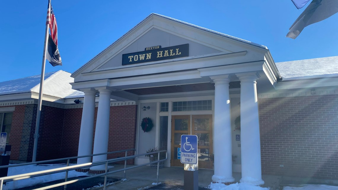 Buxton appoints interim police chief