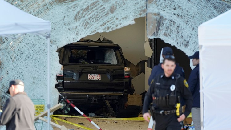 Driver who crashed into Massachusetts Apple store charged with murder