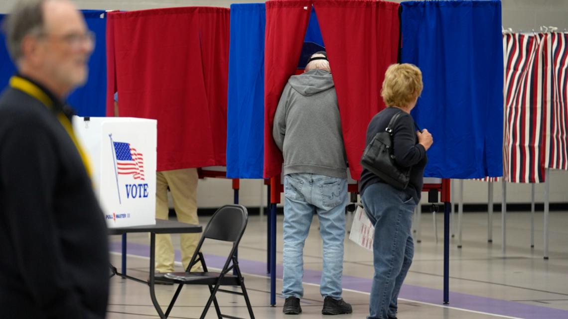 New Hampshire primary voters to pick candidates for short but intense general election campaigns