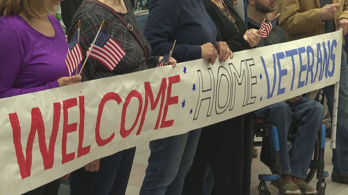 Maine veterans experience hero's after first Honor Flight trip