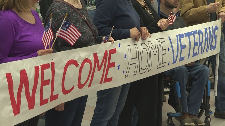 Maine veterans experience hero's welcome after first Honor Flight trip of the year