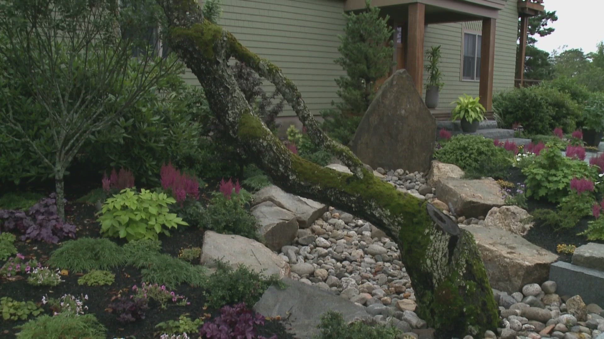 On this episode of Gardening with Gutner, Todd meets with Ted Carter Inspired Landscapes to learn about hardscapes.