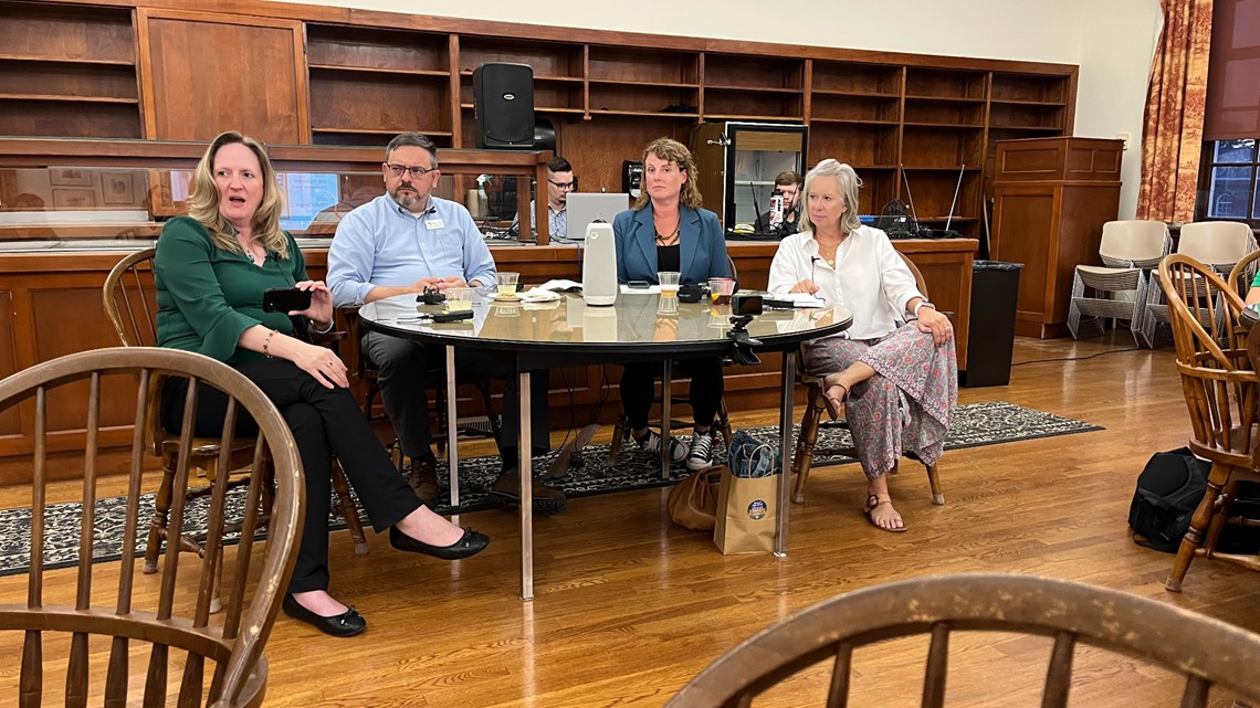 University of Maine's Fogler Library hosts panel on censorship - Vimarsana News