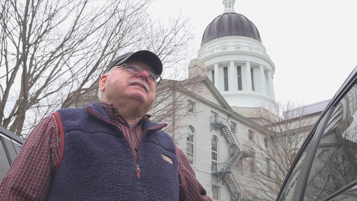 Maine State House adjourns, paper deliveries continue