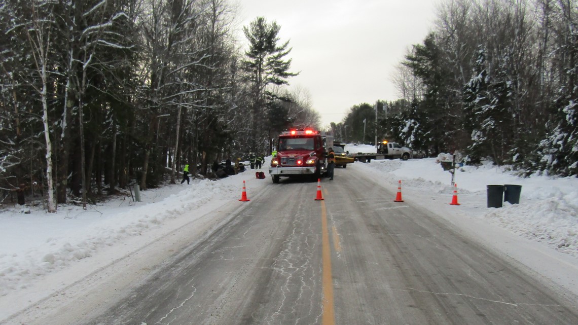Deadly singlevehicle crash in Belmont under investigation