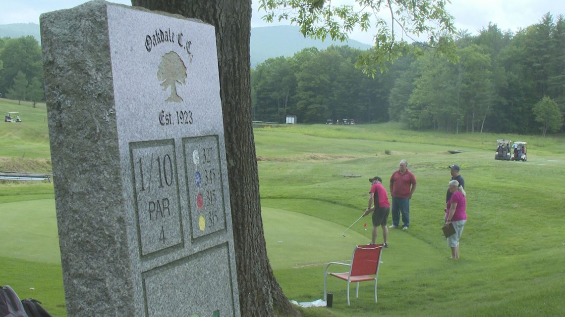 100 años después: los golfistas aún juegan en Oakdale Country Club