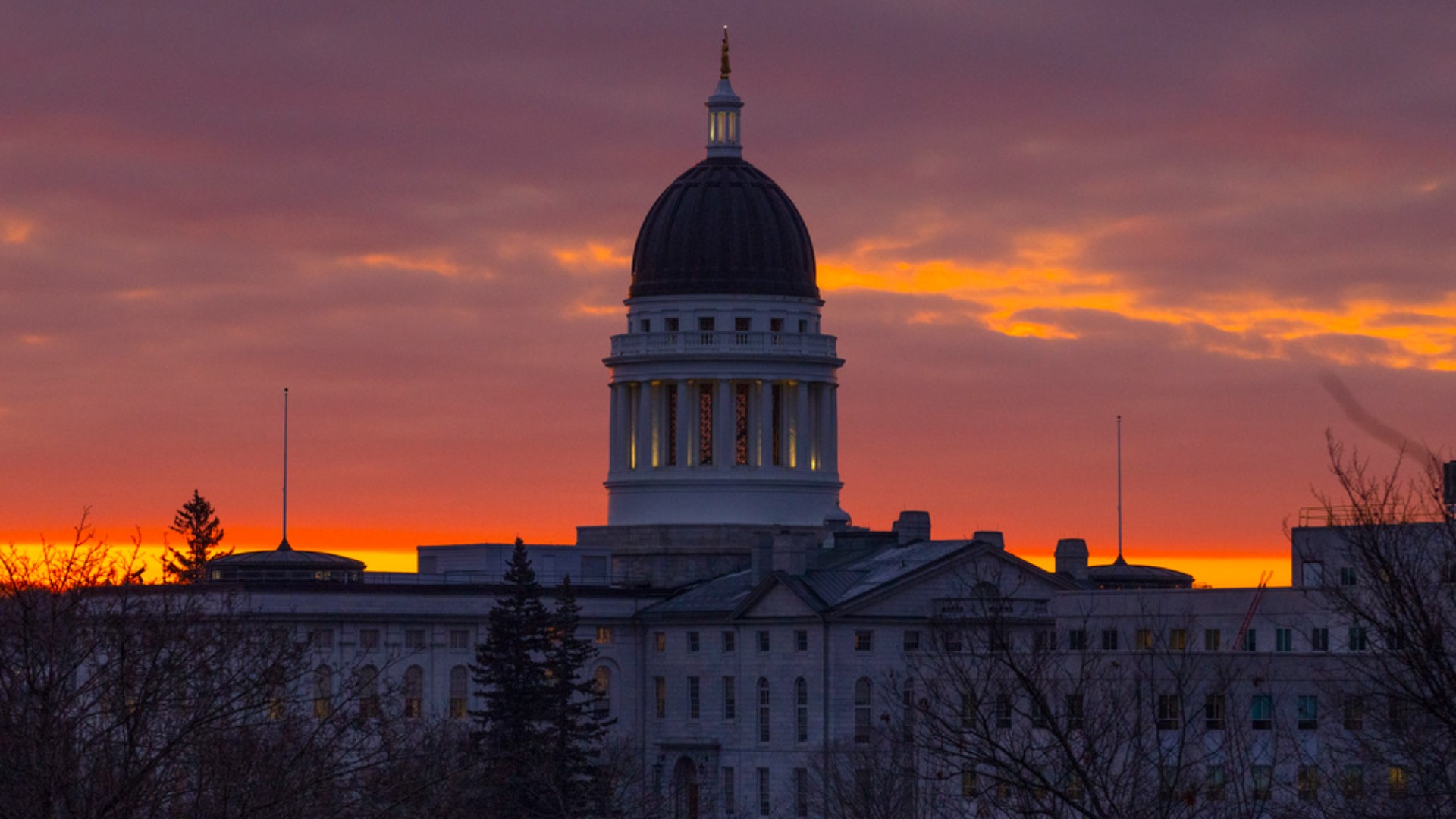 With tomorrow's deadline looming, lawmakers work to push through last-minute bills in the Maine Legislature.