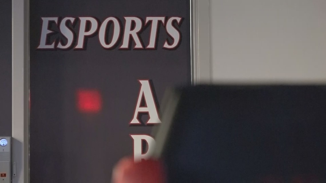 Maine's first in-person high school E-Sports state championships to be held Monday - Vimarsana News