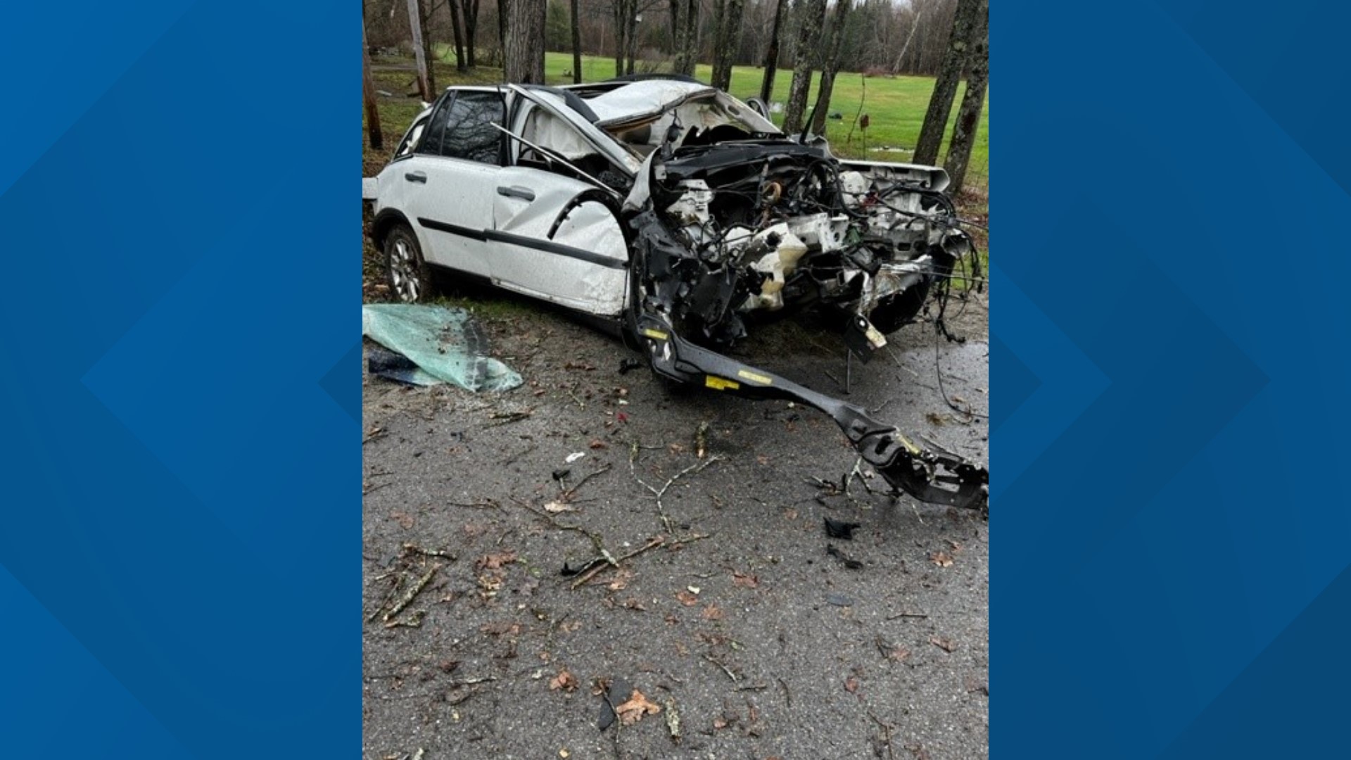 Clinton, Maine crash sends 2 to hospital with injuries