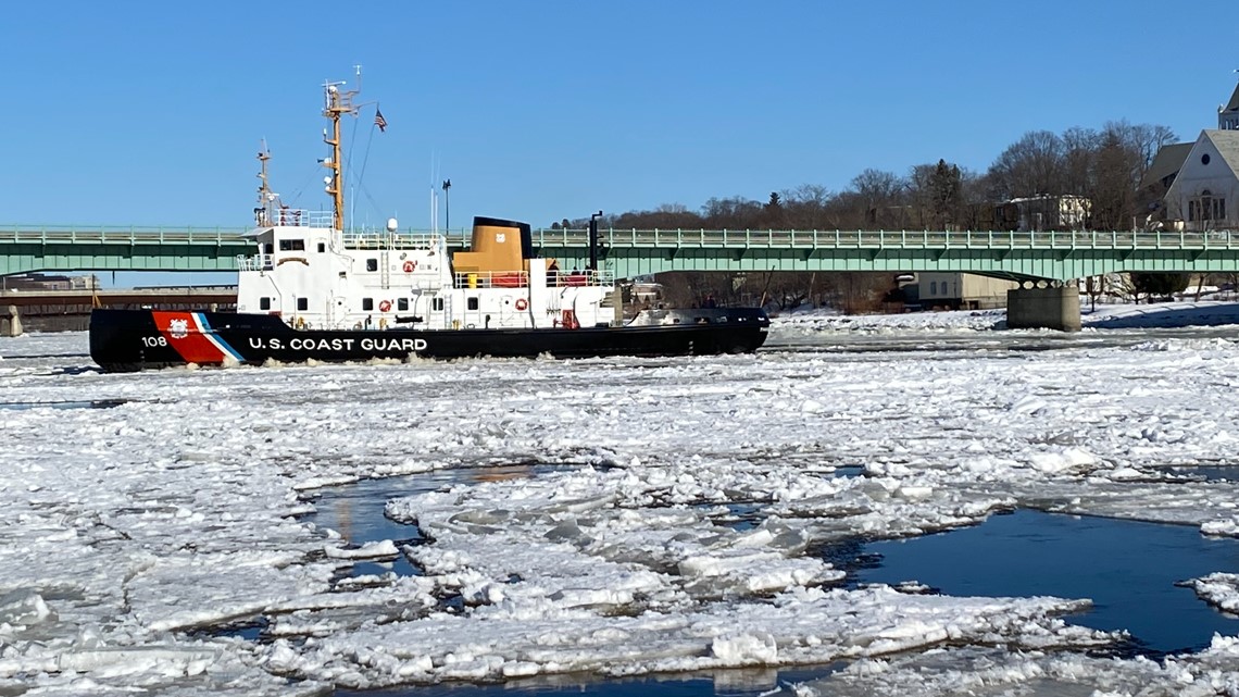 U.S. Coast Guard ships breaking ice along Penobscot River - Vimarsana News