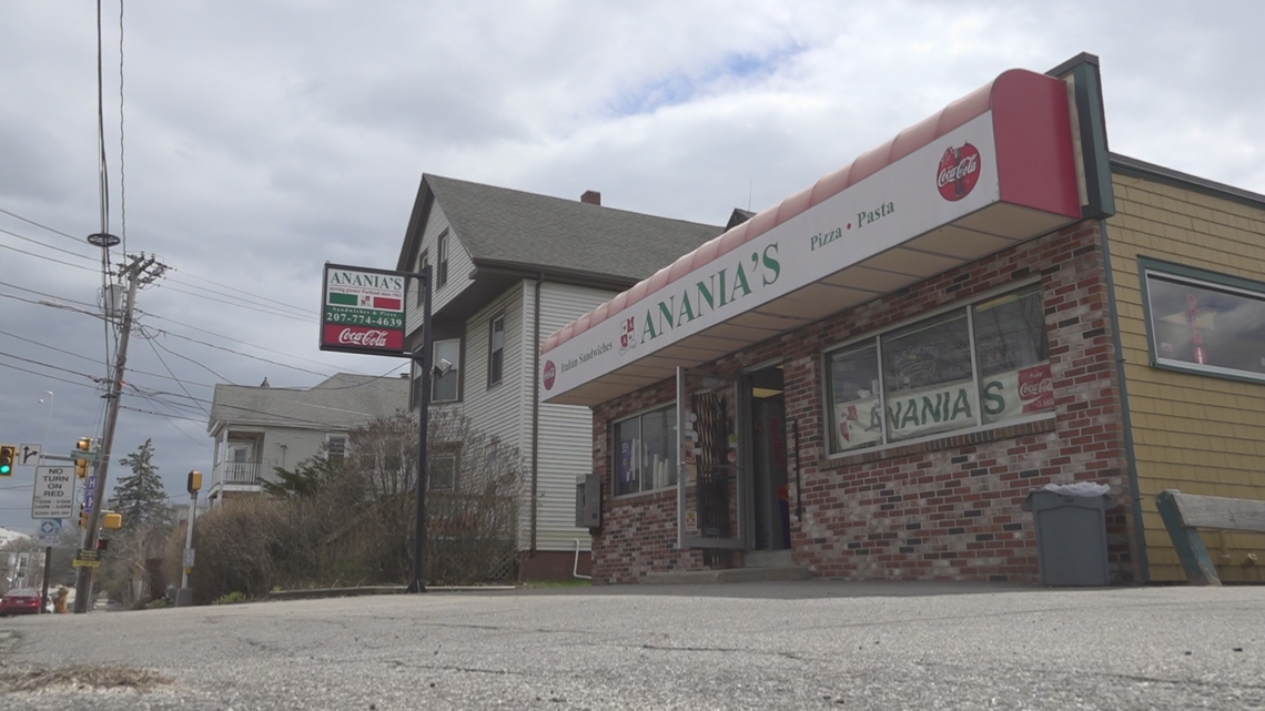 Neighborhood rallies around Portland corner store after break-in