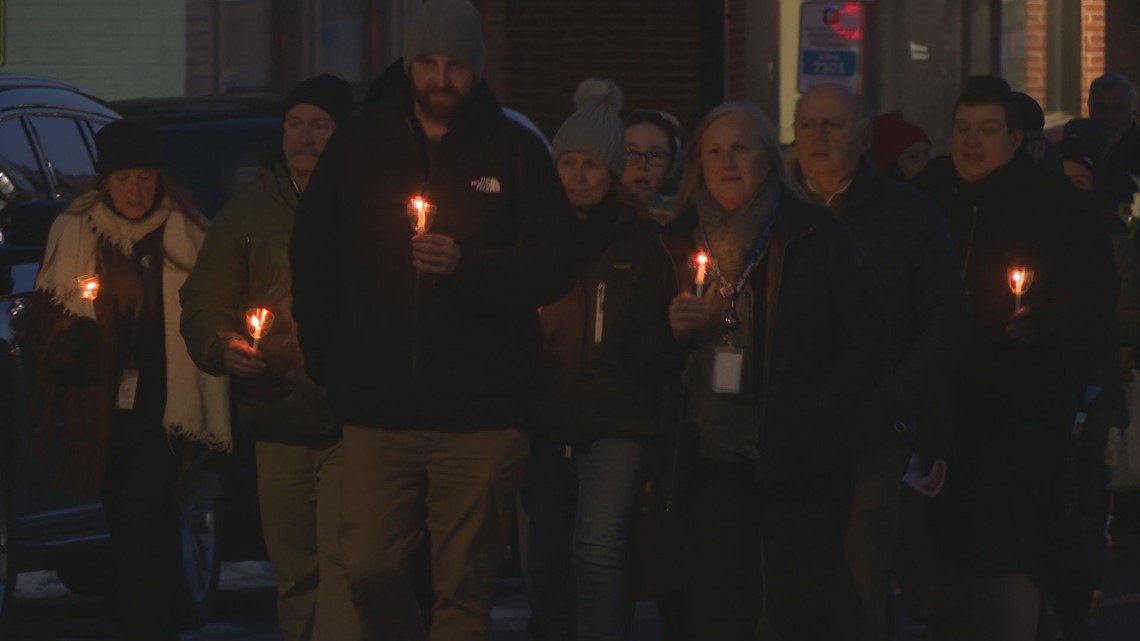 Vigil held in Portland for unhoused Mainers on winter solstice - Vimarsana News