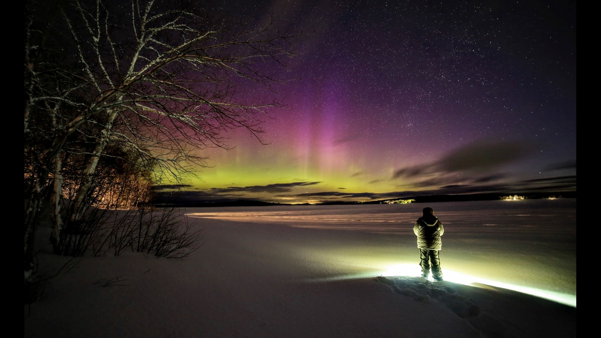People in parts of Maine were treated to a light show Thursday night as the aurora borealis lit up the sky.