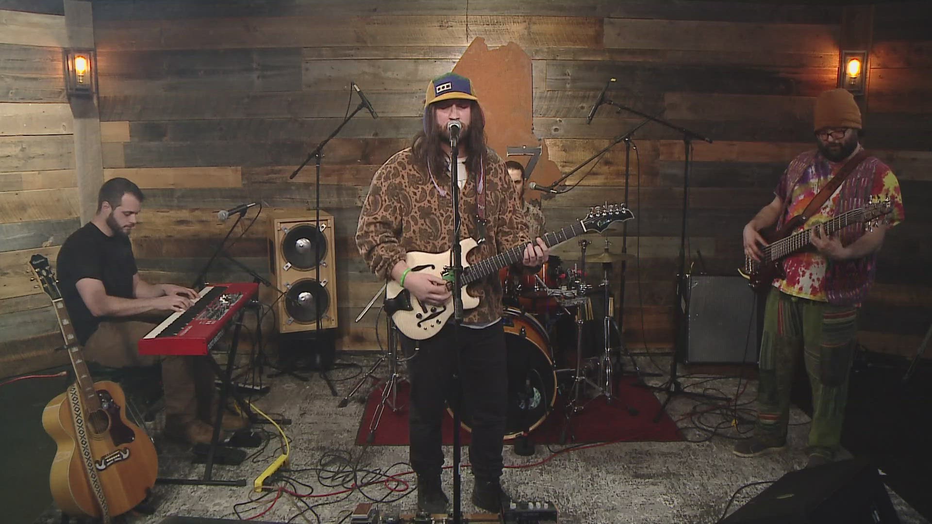 The local band stopped by the 207 studio to perform.