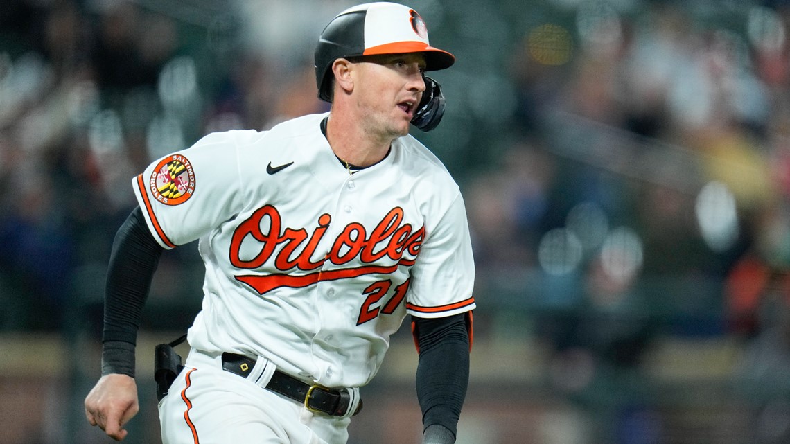 Baltimore Orioles rally to top Boston Red Sox 5-4 Monday night