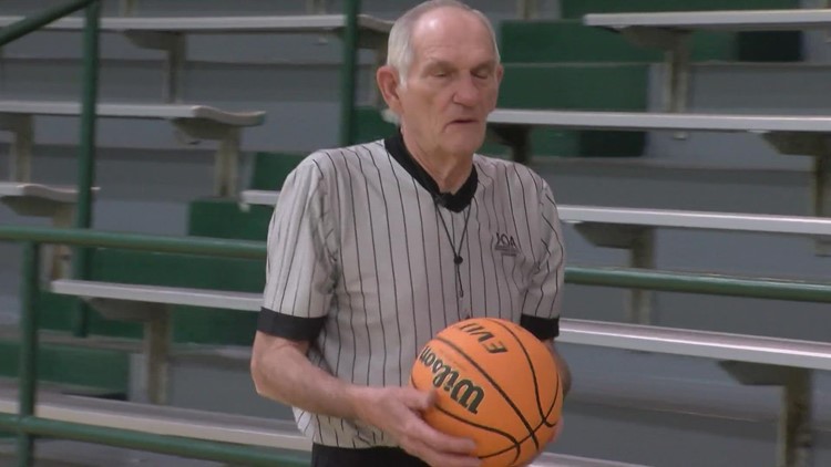 March Madness has special meaning for 75-year-old referee from Arkansas